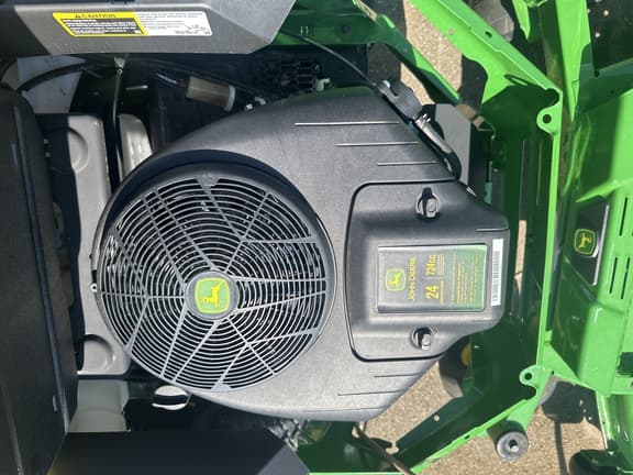 Image of John Deere Z325E equipment image 4