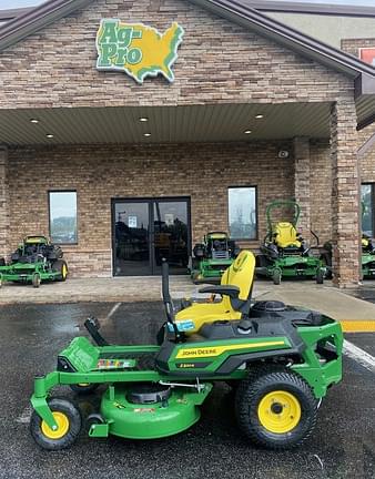 Image of John Deere Z325E equipment image 2