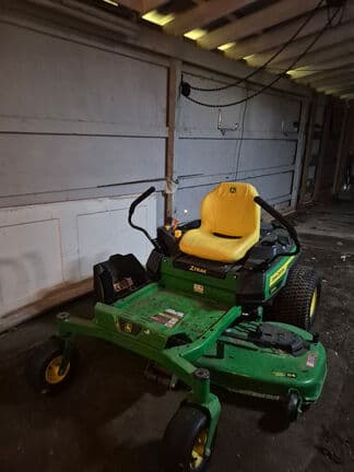 Image of John Deere Z325E Image 0
