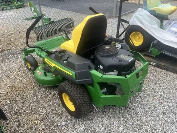 Image of John Deere Z325E equipment image 2