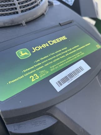 Image of John Deere Z330M equipment image 3