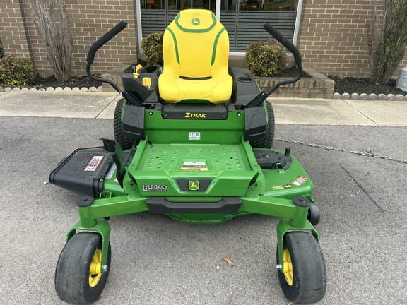 2025 John Deere Z330M Equipment Image0