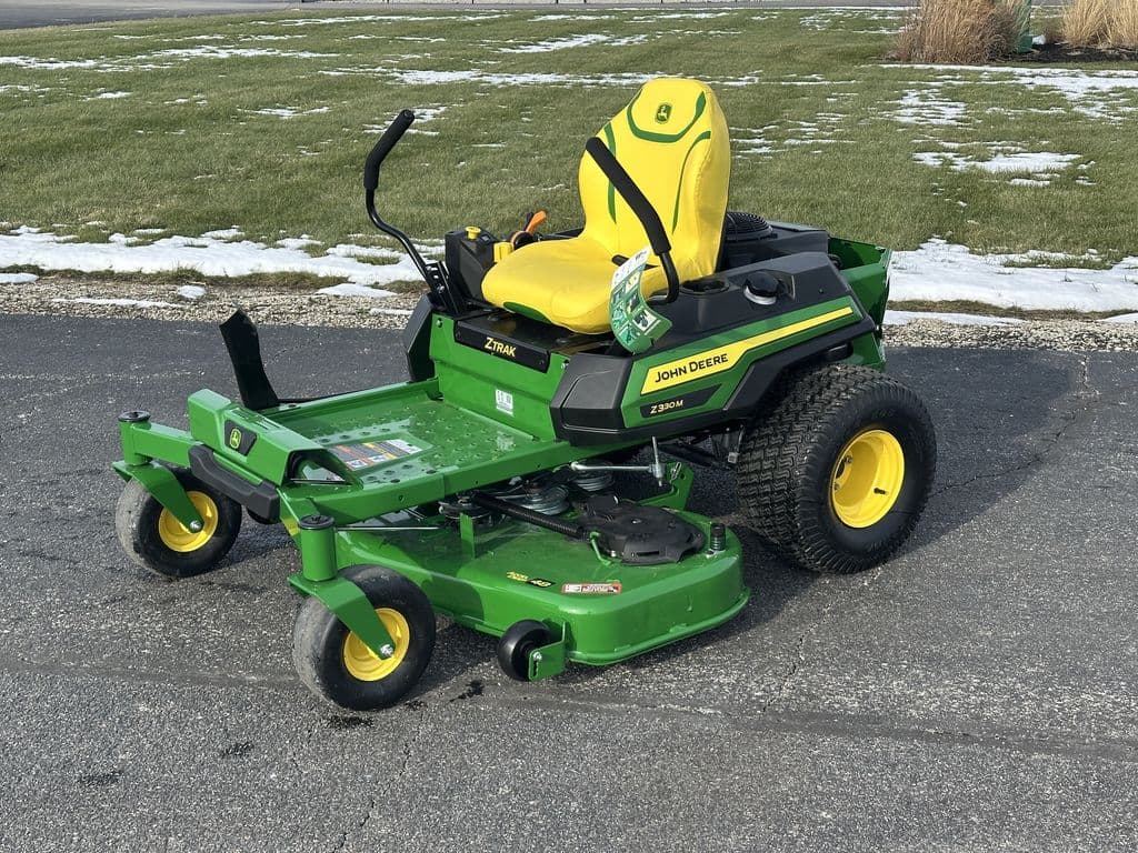 Image of John Deere Z330M Primary image