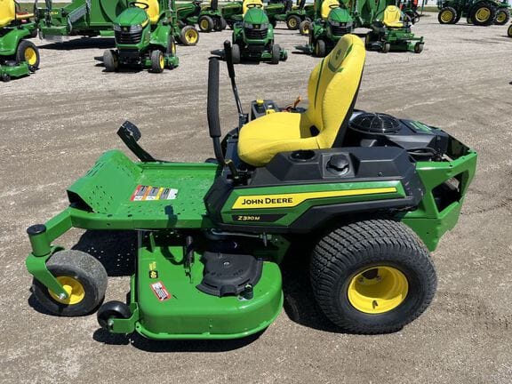 Main image John Deere Z330M