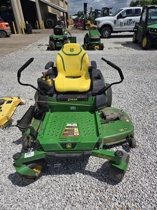 Image of John Deere Z330R equipment image 2