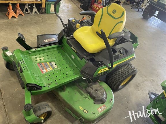 Image of John Deere Z330R equipment image 1