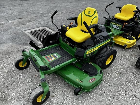 Image of John Deere Z330R Primary image