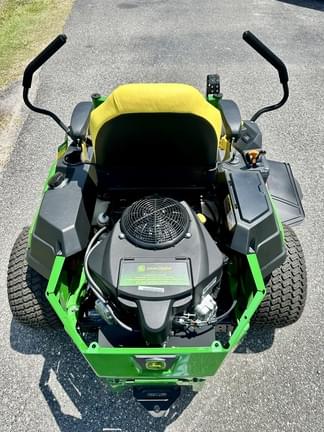 Image of John Deere Z330R equipment image 3