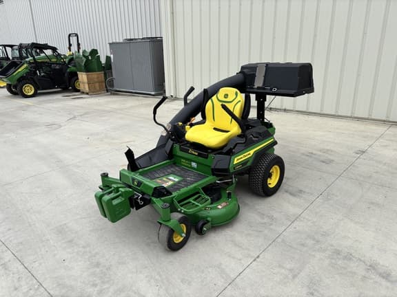 Image of John Deere Z320R Primary image