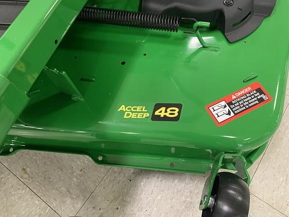 Image of John Deere Z330R equipment image 4