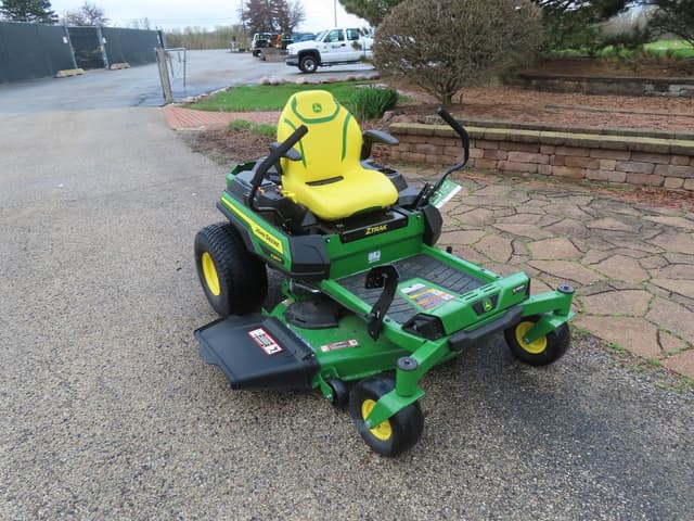 Image of John Deere Z330R equipment image 1