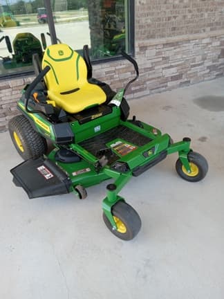 Main image John Deere Z330R