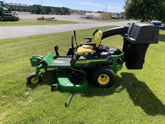 Image of John Deere Z330R equipment image 3