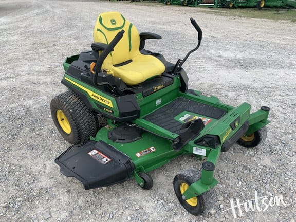Main image John Deere Z330R