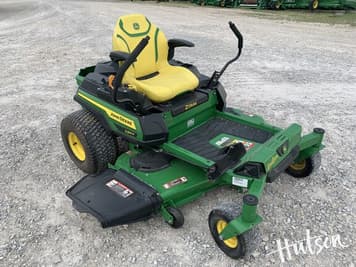 Main image John Deere Z330R