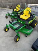 2025 John Deere Z330R Image