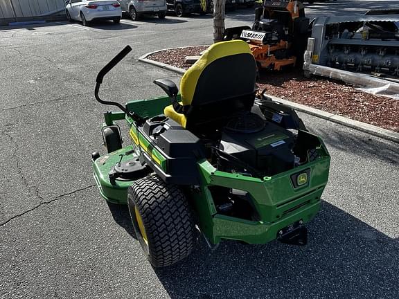 Image of John Deere Z330R equipment image 4