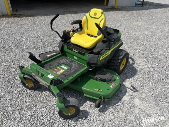 Image of John Deere Z330R equipment image 1