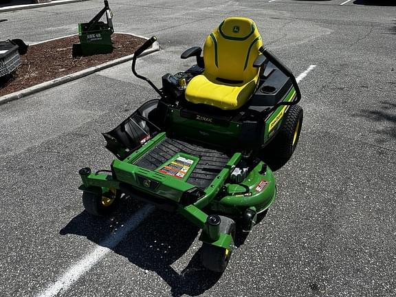 Image of John Deere Z370R equipment image 1