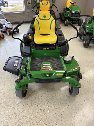 Image of John Deere Z370R equipment image 1