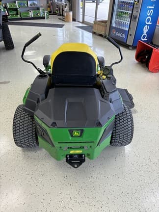 Image of John Deere Z370R equipment image 4