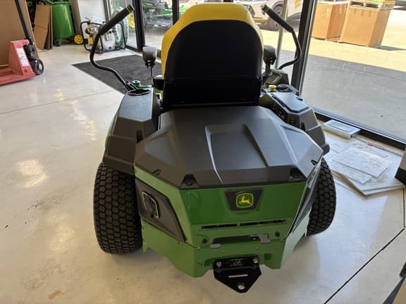 Image of John Deere Z370R equipment image 4