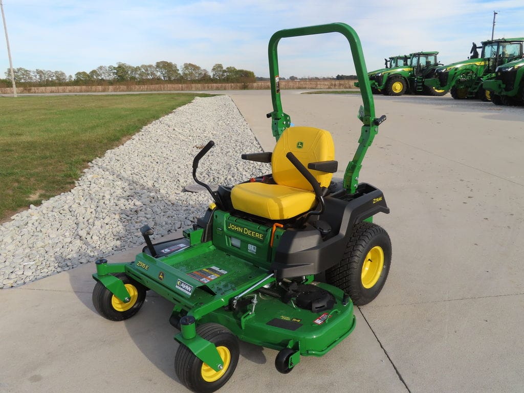 2025 John Deere Z515E Equipment Image0