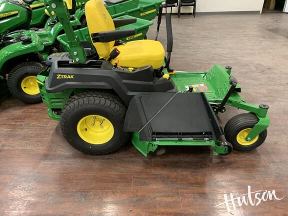 Image of John Deere Z515E equipment image 4