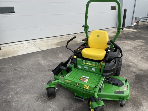 Image of John Deere Z515E Image 1