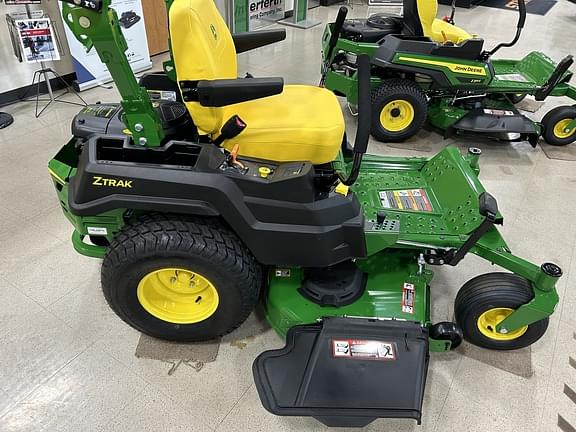 Image of John Deere Z515E equipment image 4