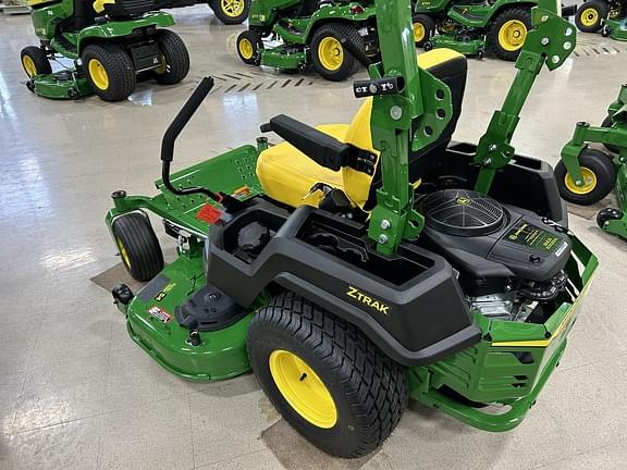 Image of John Deere Z515E equipment image 2