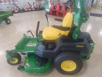 Main image John Deere Z515E