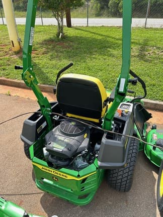 Image of John Deere Z515E equipment image 4