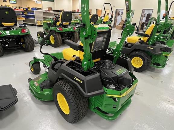 Image of John Deere Z530M equipment image 4