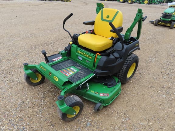 Image of John Deere Z530M equipment image 3