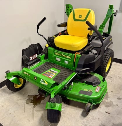 2025 John Deere Z530M Equipment Image0