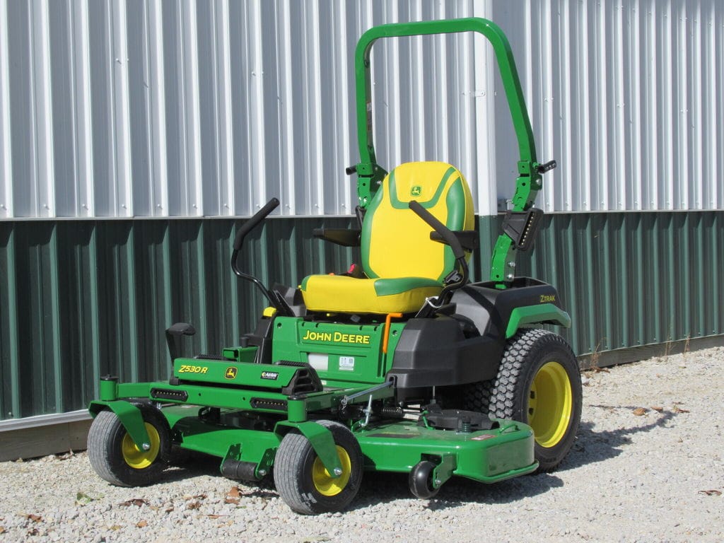 2025 John Deere Z530R Equipment Image0