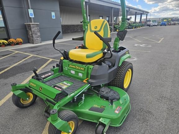 Image of John Deere Z530R equipment image 1
