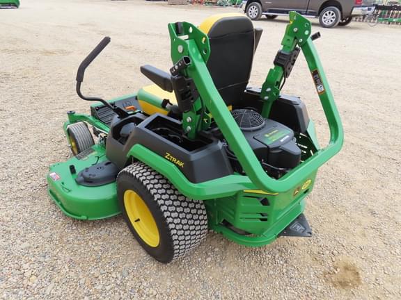 Image of John Deere Z530R equipment image 4