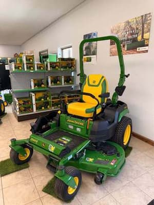 2025 John Deere Z545R Image