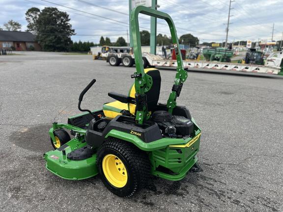 Image of John Deere Z545R equipment image 3