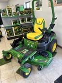 2025 John Deere Z545R Image