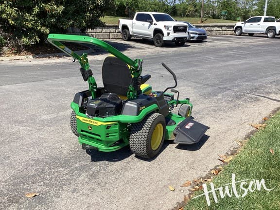 Image of John Deere Z545R equipment image 2