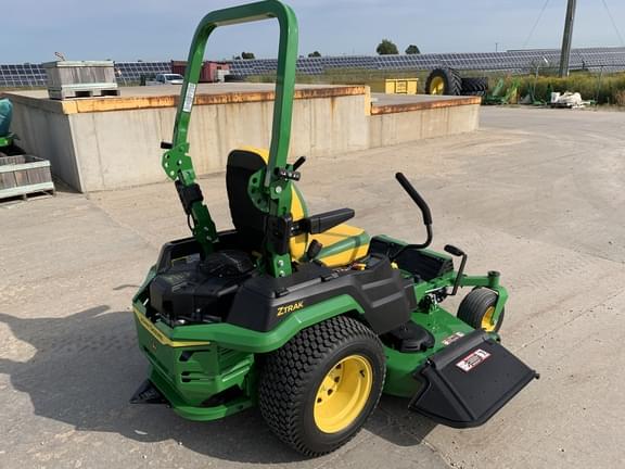 Image of John Deere Z545R equipment image 1