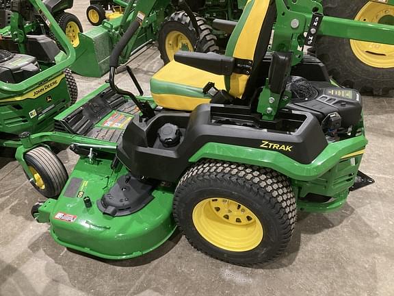 Image of John Deere Z545R equipment image 2