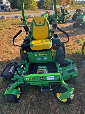 Image of John Deere Z545R equipment image 3