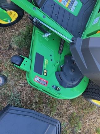 Image of John Deere Z545R equipment image 1