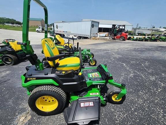 Image of John Deere Z545R equipment image 3