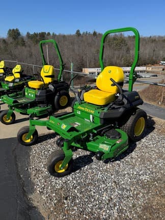 Image of John Deere Z720E Image 1