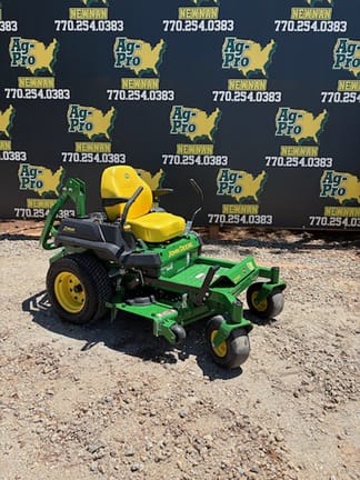2025 John Deere Z720E Equipment Image0